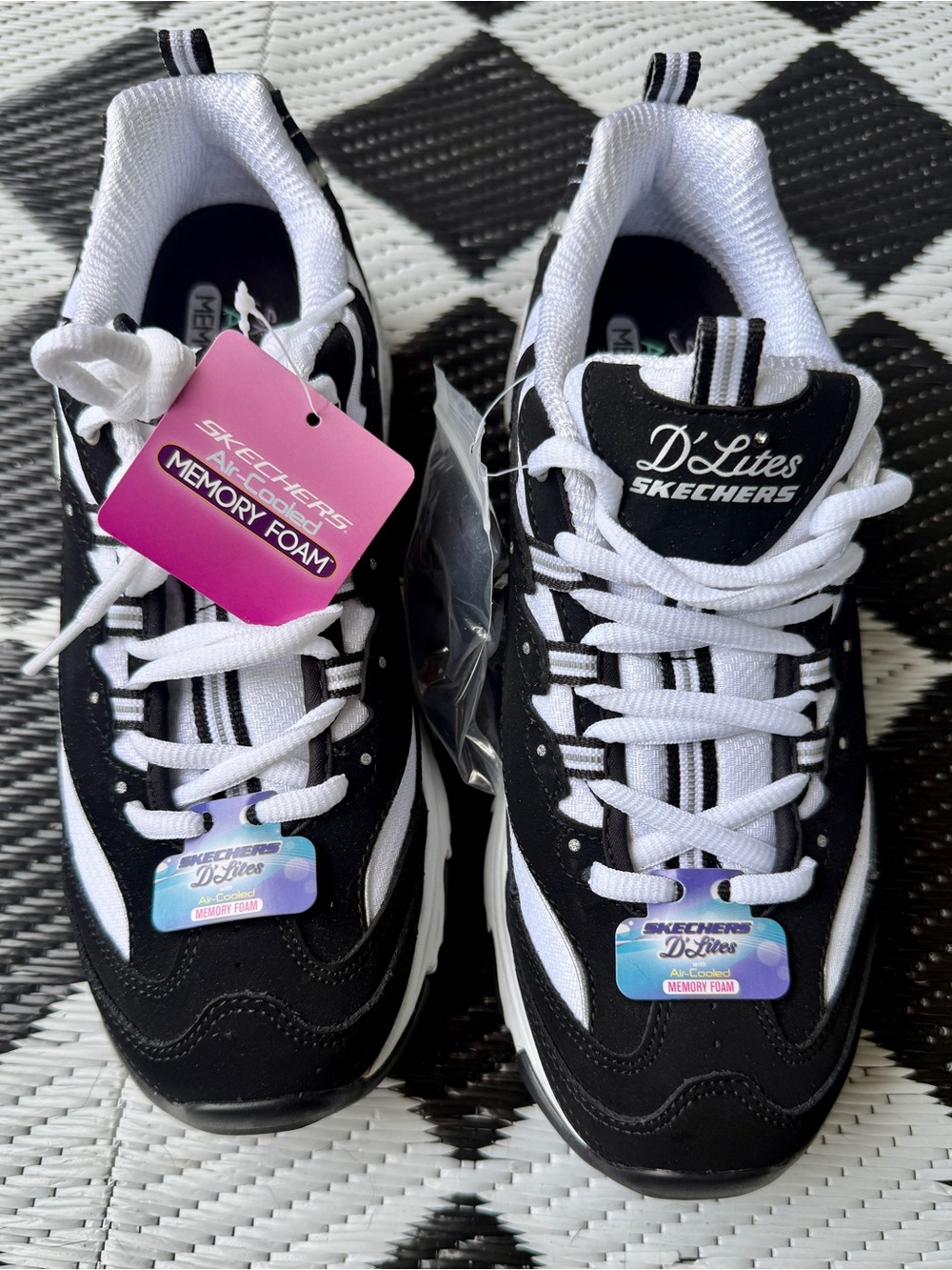 Skechers White & Black Memory Foam Sneakers